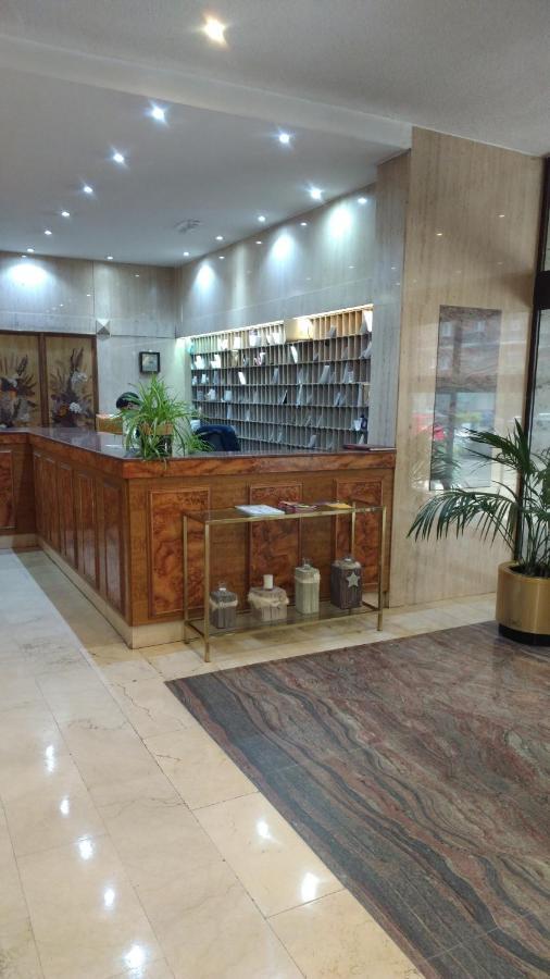 Apartamento Calle Mauricio Legendre Madrid Luaran gambar