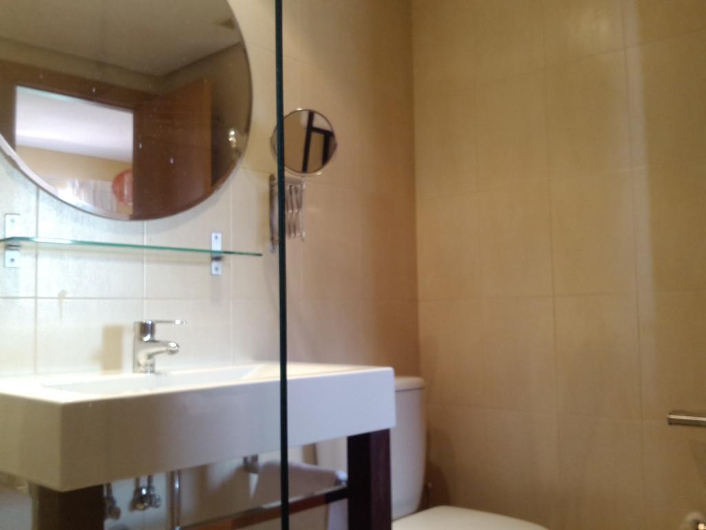 Apartamento Calle Mauricio Legendre Madrid Bilik gambar